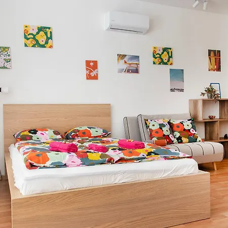 Corvin Gem2 With Parking 아파트