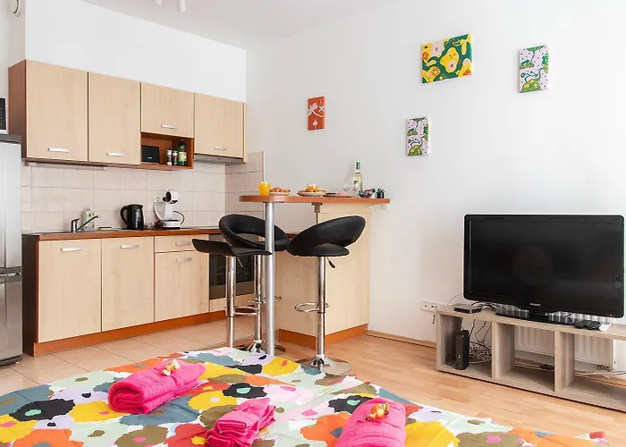 Corvin Gem2 With Parking Apartament