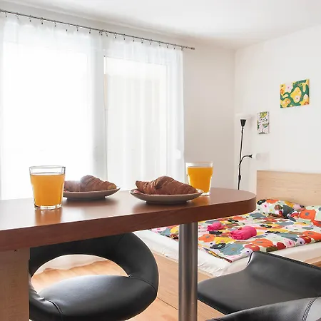 Corvin Gem2 With Parking Apartament